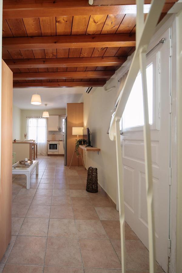 Green Loft Room In Naxos Chora Naxos City Exterior foto